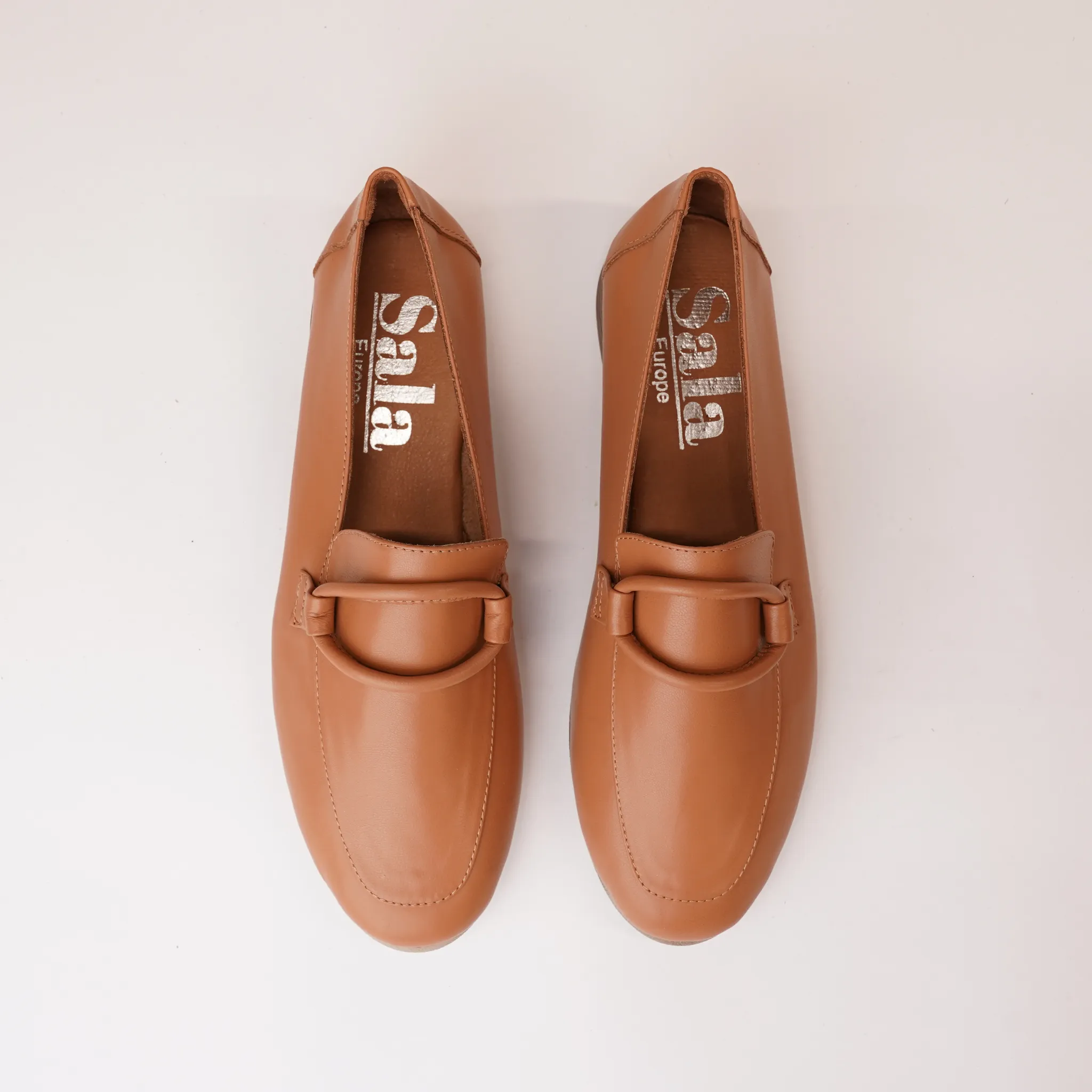 Joanne Coconut Leather Loafers